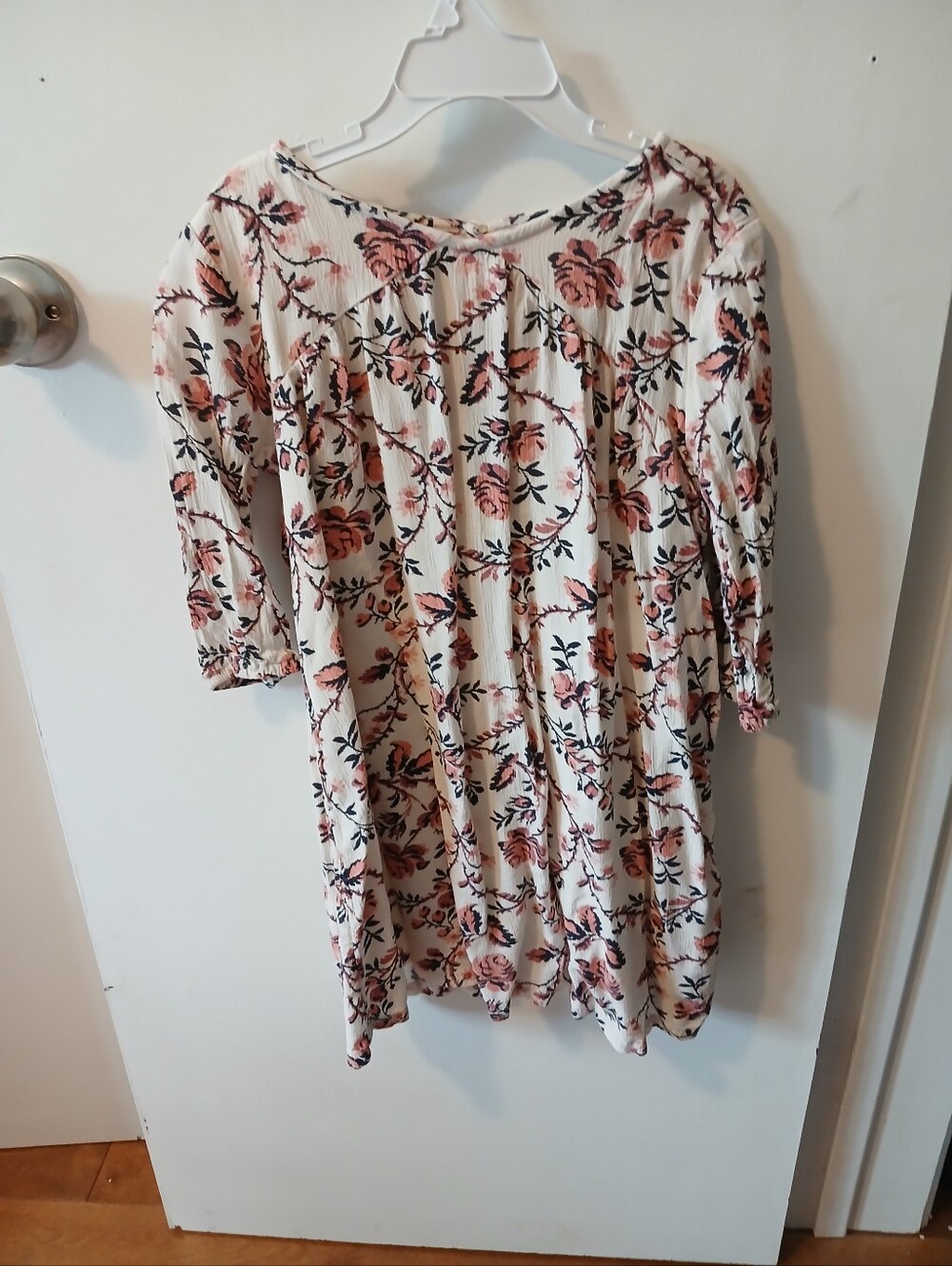 Old Navy Girls Floral Dress Size 6-7